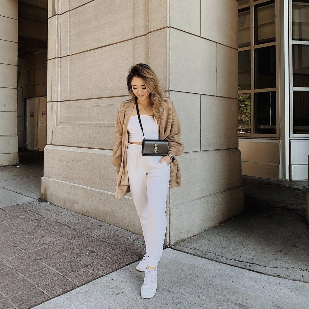 Aritzia Unwind / Rourke 💯 Wool Cardigan